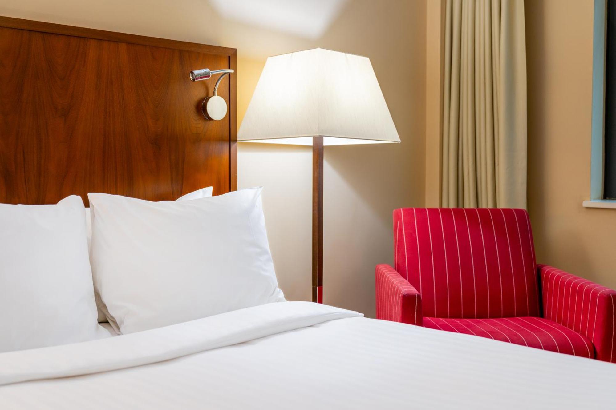 London Twickenham Stadium Hotel, A Member Of Radisson Individuals Dış mekan fotoğraf