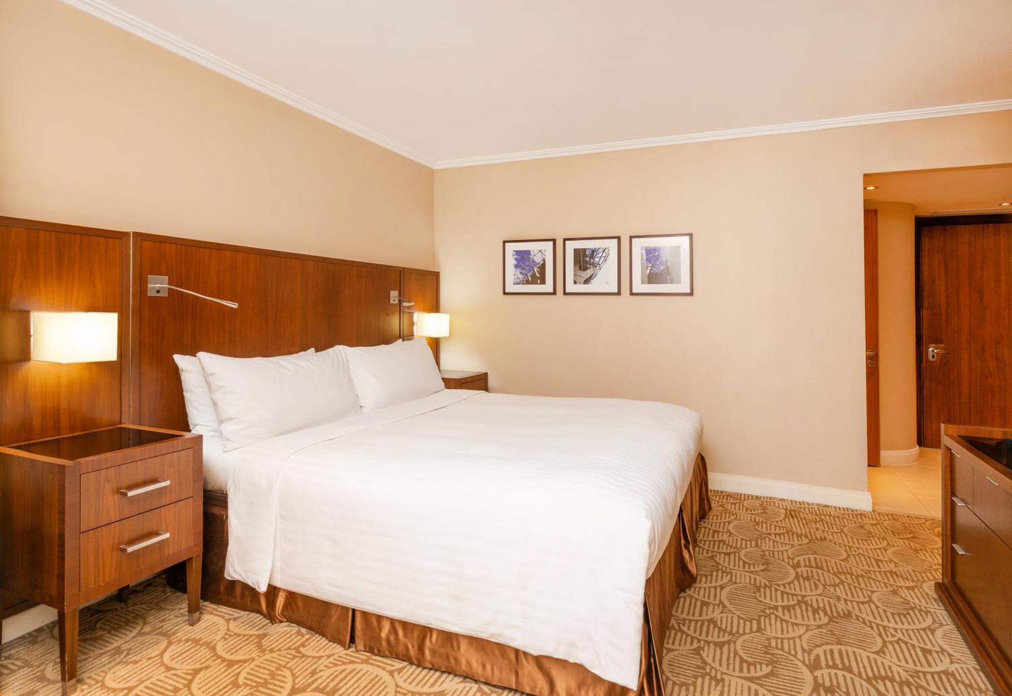 London Twickenham Stadium Hotel, A Member Of Radisson Individuals Dış mekan fotoğraf