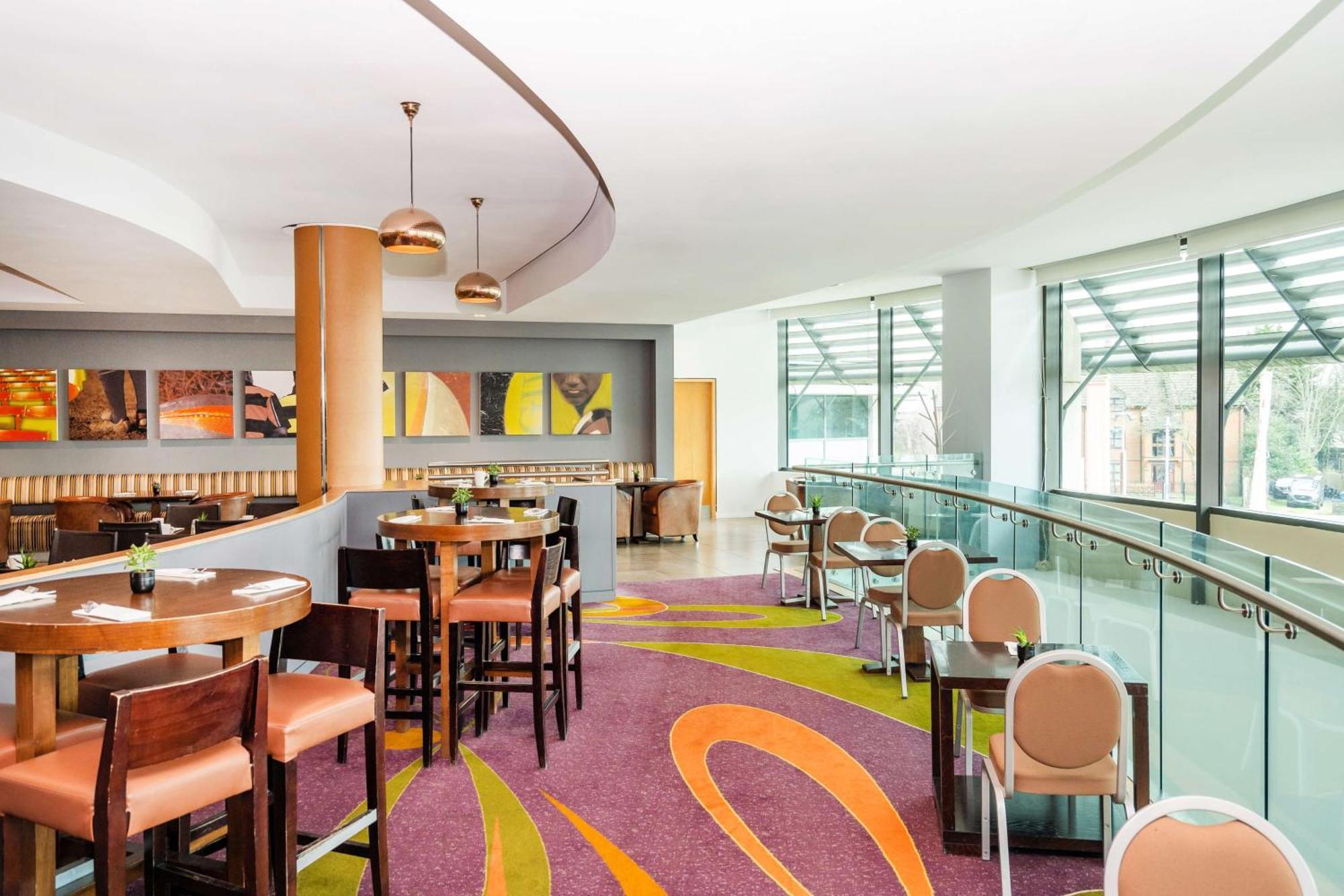 London Twickenham Stadium Hotel, A Member Of Radisson Individuals Dış mekan fotoğraf